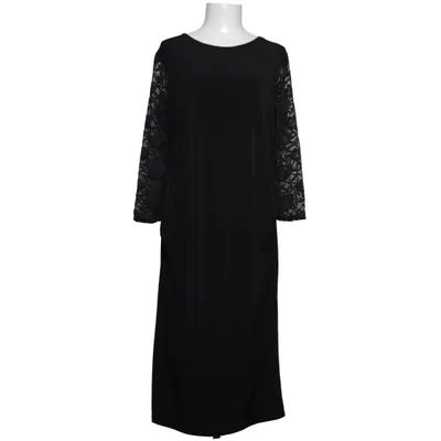 Maternity dress (Black) from Bluebelle Maternity