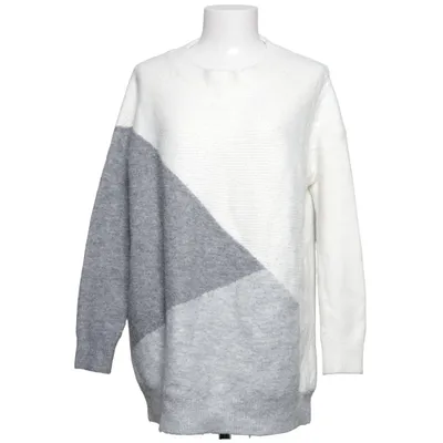 Sweater (Gray, White) from Medicine Acrylic, Elastane, Polyester