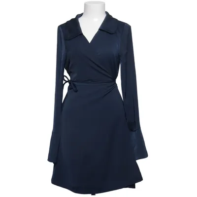 Wikkeljurk (Blauw) van Fashion Union Elastaan, Polyester