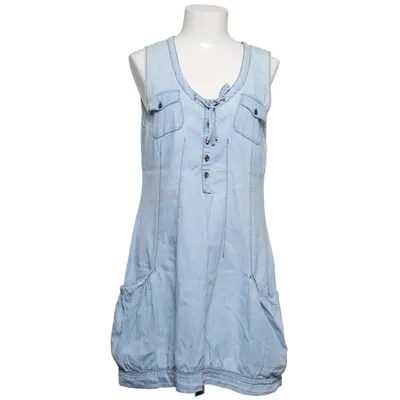 Robe en jean (Bleu) de Okay Coton