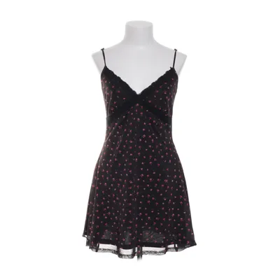 Negligé (Svart, Flerfärgad) från Urban Outfitters