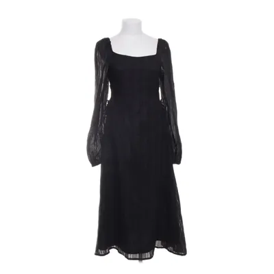 Klänning (Svart) från Daisy Street