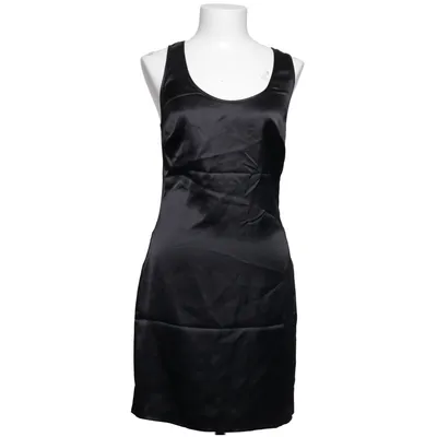 Klänning (Svart) från Josefine HJ x NA-KD Elastan, Polyester