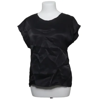 Top (Black) from Anecdote Viscose