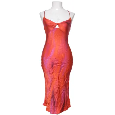Robe longue (Rouge, Violet) de Bershka Viscose