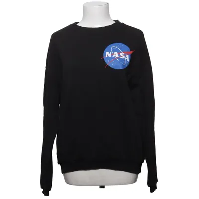 Sweatshirt (Black) from Nasa