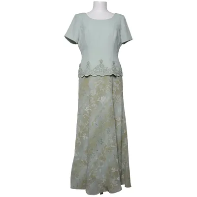 Evening gown (3000) from R&M Richards Polyester