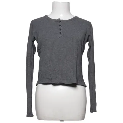 Henley shirt (Gray) from Brandy Melville