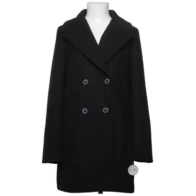 Coat (Black) from Amber & June Polyester