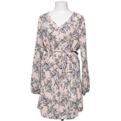 Robe (Limb) de Sisters Point Polyester