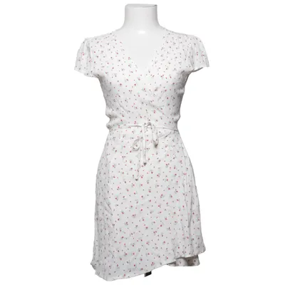 Robe portefeuille (Blanc, Rouge, Vert) de Brandy Melville