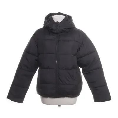 Vinterjacka (Svart) från Stradivarius Polyester