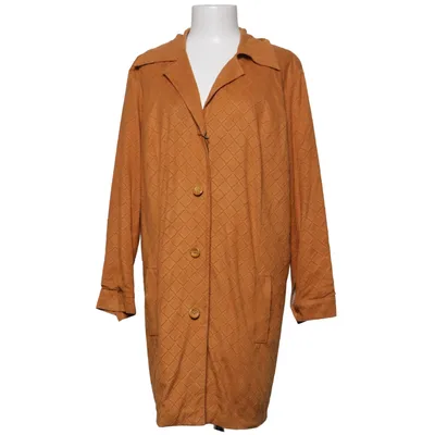 Coat (Brown) from Hofmann