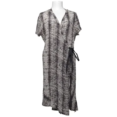 Robe (Gris, Noir) de Stay Dirty Viscose