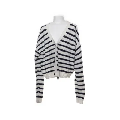 Kofta (Svart, Vit) från Yigga Akryl