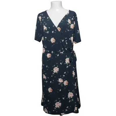 Omlottklänning (Lilja/ W Dress) från Angelology by Lager 157 Elastan, Polyester