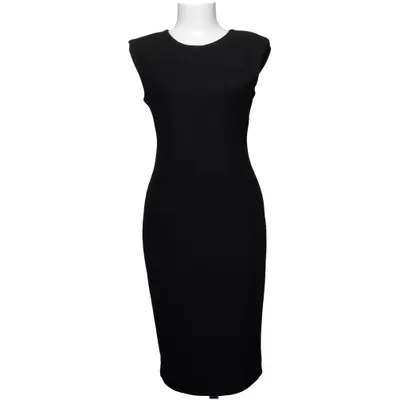 Robe (Noir) de Nora. Z Polyester