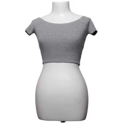 Top (Gray) from Pull & Bear Teen