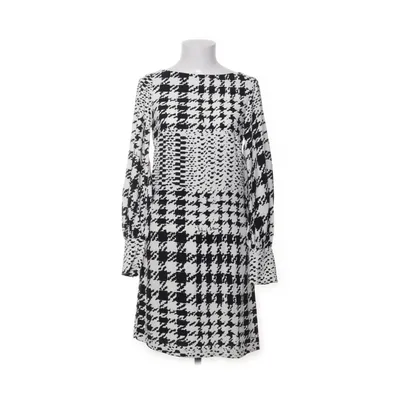Klänning (Svart, Vit) från Richard Allan x H&M Polyester