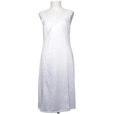 Slip (White)