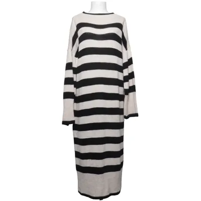Dress (Black, White) from Pronto Moda Acrylic