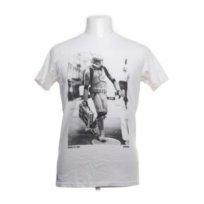 T-shirt (White, Black) from Chunk Clothing CO Cotton