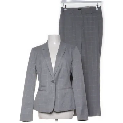 Costume (Gris) de Your Sixth Sense