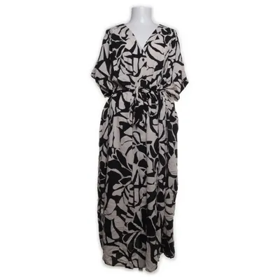 Klänning (Svart, Vit) från Lindex Viskos