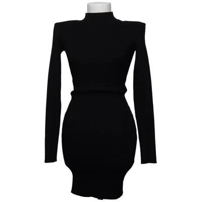 Rollkragenkleid (Schwarz) von NA-KD