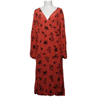 Wikkeljurk (Rood, Zwart) van Nobody's Child Viscose