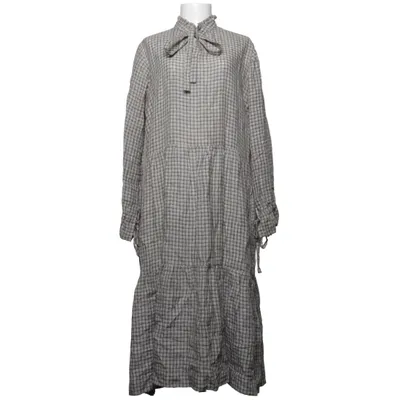 Robe (Gris) de Skall Studio Lin