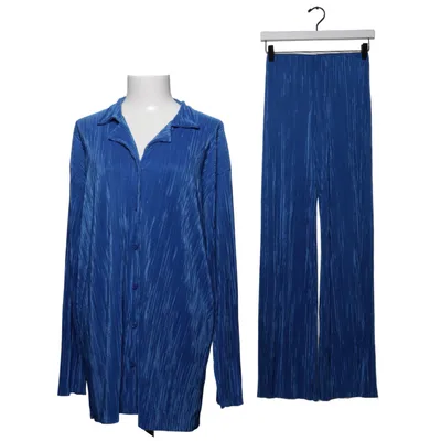 Set (Blue) from Storets Polyester