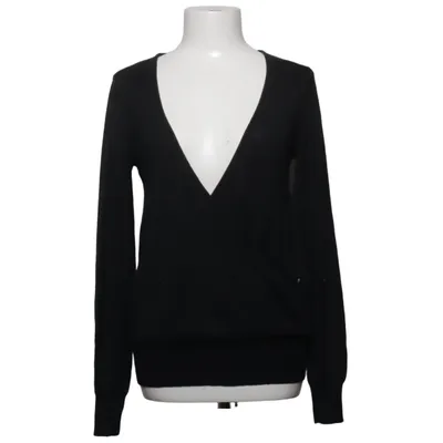 Wickeltop (Schwarz) von Rue Blanche Merinowolle, Polyester