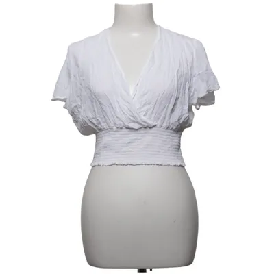 Slå-om top (Hvid) fra Julia Wieniawa x NA-KD Viscose