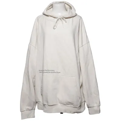 Huvtröja (oversized hoodie, beige hoodie, neutral hoodie, minimal hoodie, men’s hoodie, unisex hoodie, streetwear hoodie, casual hoodie, everyday wear, soft hoodie, comfy hoodie, relaxed fit, oversized fit, clean aesthetic, minimalist style, neutral tones outfit, cozy outfit, loungewear, layering piece, winter hoodie, warm hoodie, basic hoodie, wardrobe staple, simple style, modern streetwear, pinterest outfit, tiktok fashion, aesthetic outfit, y2k fashion, y2k aesthetic, viral fashion, trending outfit, clean girl aesthetic, soft aesthetic, scandi style) från Tom Tailor Denim Bomull, Polyester