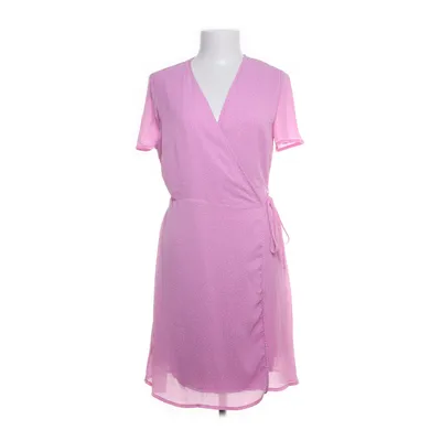 Slå-om-kjole (Pink, Hvid) fra MSCH Copenhagen Polyester