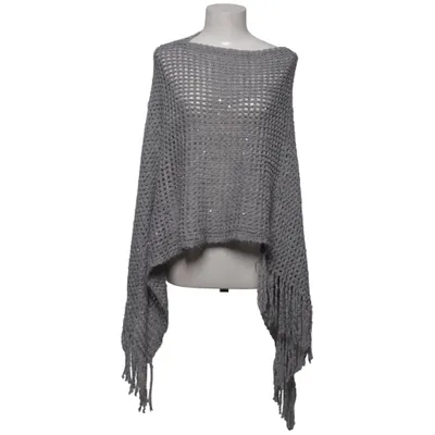 Poncho (Gray) Acrylic