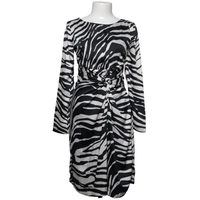 Robe (Noir, Blanc) de Oui Collection Polyester
