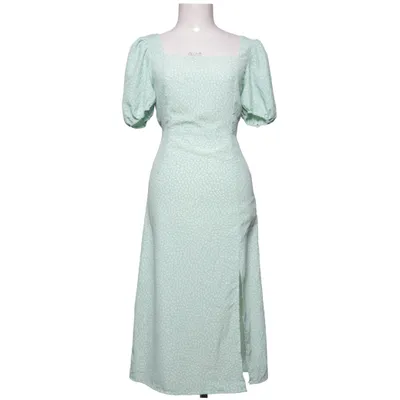 Robe (Vert, Blanc) de Nelly x Glamorous Polyester