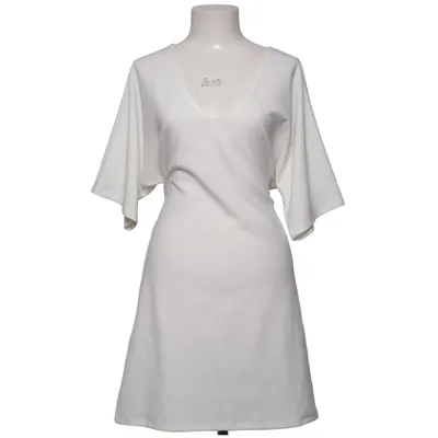 Robe (Blanc) de Make Way