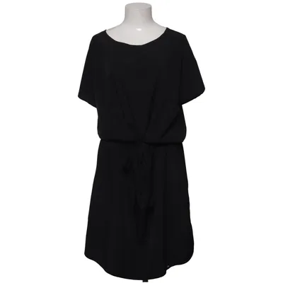 Robe (Noir) de Hannah Élasthane, Polyester