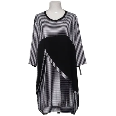 Dress (Black, White) from Impact