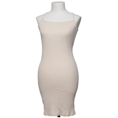 Kjole (Ribbed Open Back Jersey Dress) fra Sara Sieppi x NA-KD