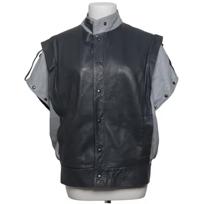 Gilet en cuir (Gris) de Pierre