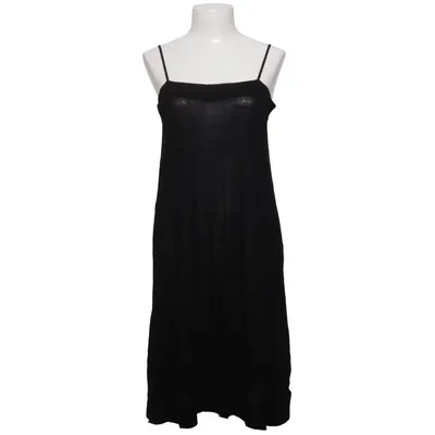 Robe (Noir) de Edblad Tencel