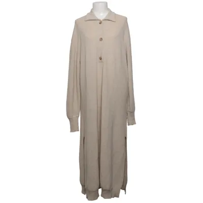 Robe longue (Beige) de A Part Of The Art Laine de mouton
