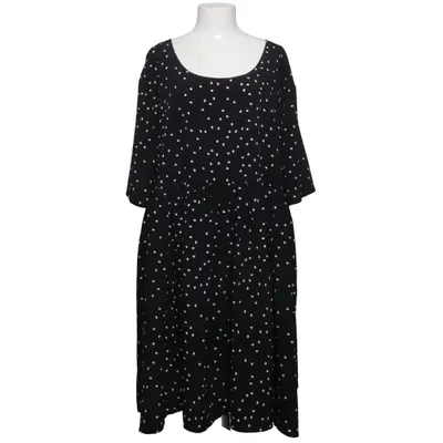Dress (Black, White) from Collusion