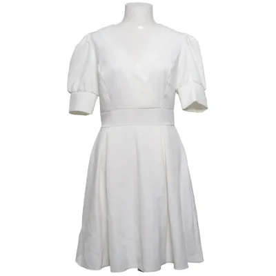 Kjole (Hvid) fra Trendyol Elastan, Polyester
