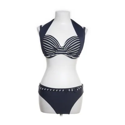 Bikini (Blå, Vit) från Wiki