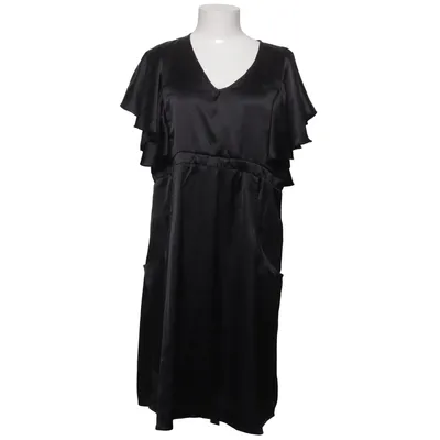 Kleid (Schwarz) von Remind Items Polyester
